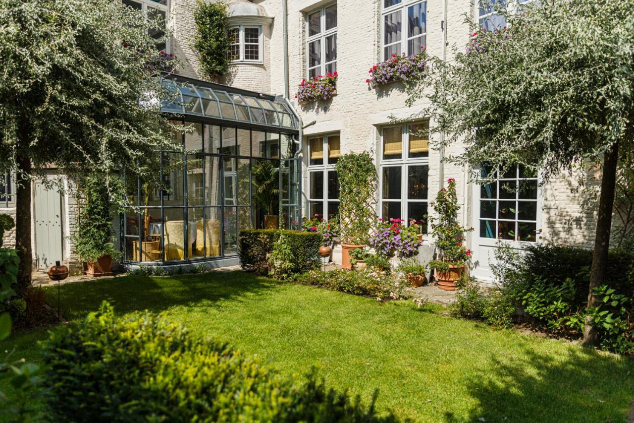 Flora Hotel Antwerpen Eksteriør billede